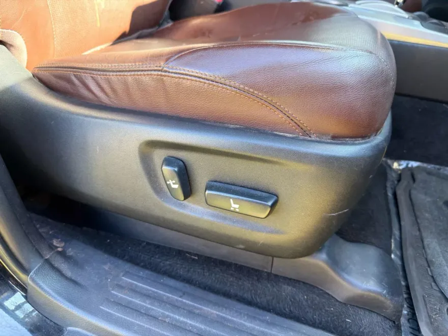2014 Toyota 4Runner Base photo 1
