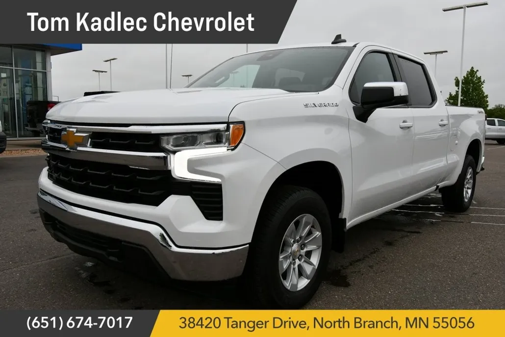 2023 Chevrolet Silverado 1500 LT photo 1