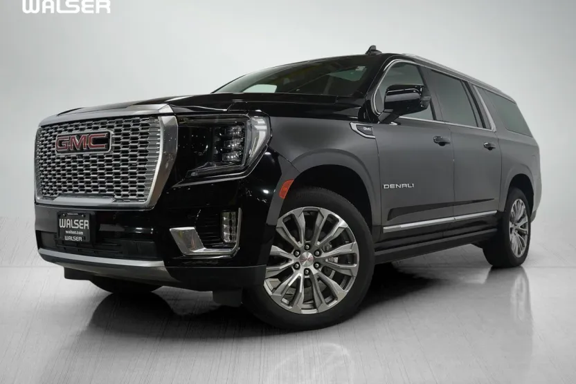 2023 Gmc Yukon XL Denali photo 1
