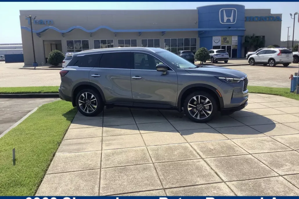 2023 Infiniti QX60 Luxe photo 1