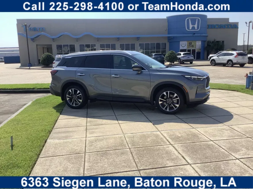 2023 Infiniti QX60 Luxe photo 1