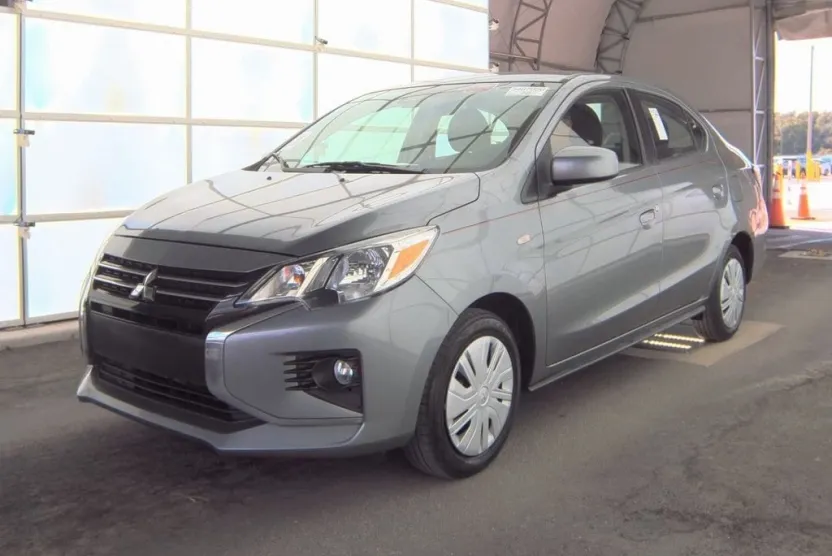 2022 Mitsubishi Mirage G4 ES photo 1