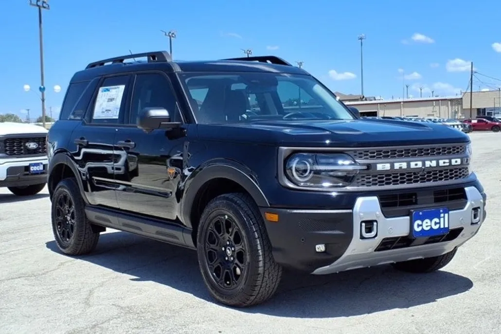 2025 Ford Bronco Sport Badlands photo 1