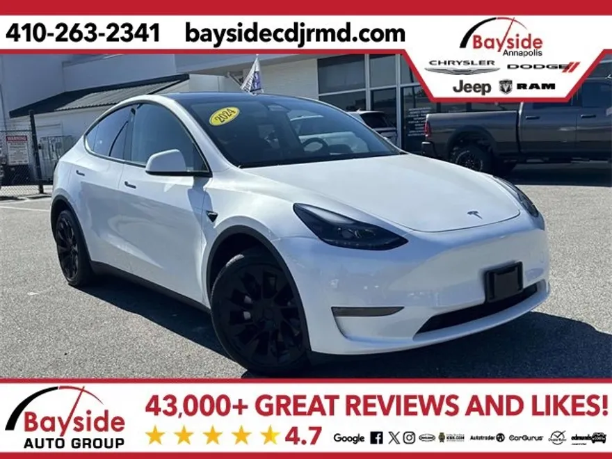 2024 Tesla Model Y Long Range photo 1