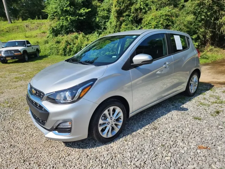 2022 Chevrolet Spark 1LT photo 1