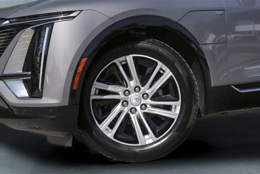 2024 Cadillac Lyriq Tech photo 1