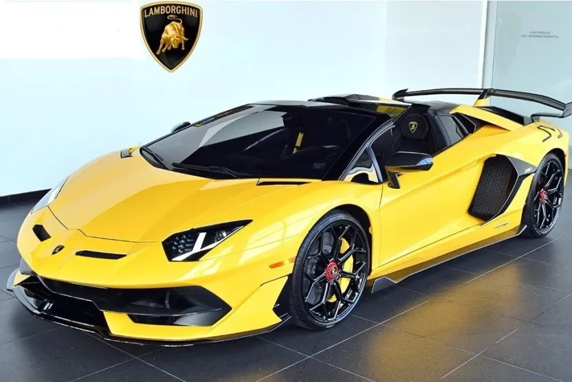 2020 Lamborghini Aventador SVJ Roadster photo 1