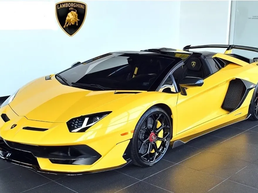 2020 Lamborghini Aventador SVJ Roadster photo 1
