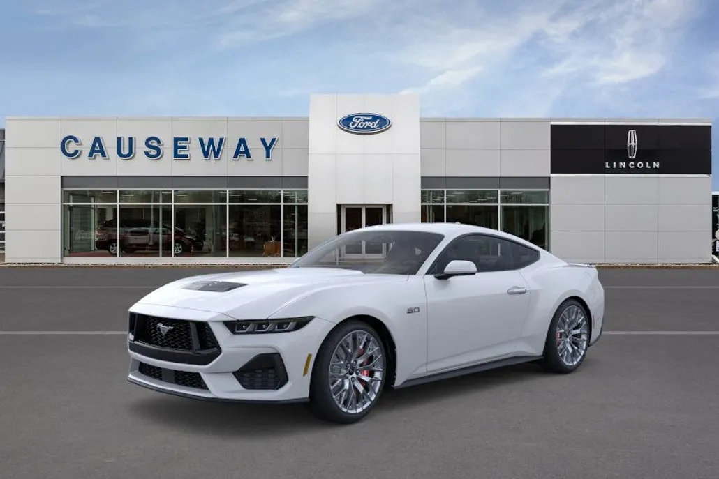 2025 Ford Mustang GT Premium photo 1