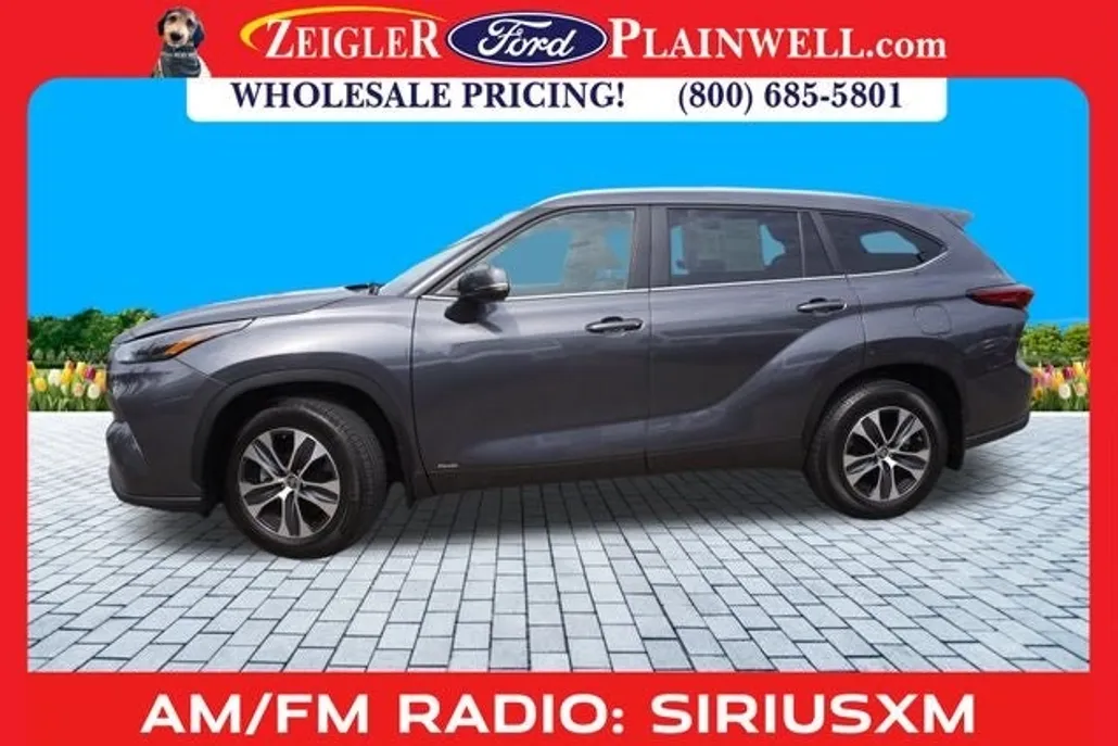 2023 Toyota Highlander Hybrid XLE photo 1