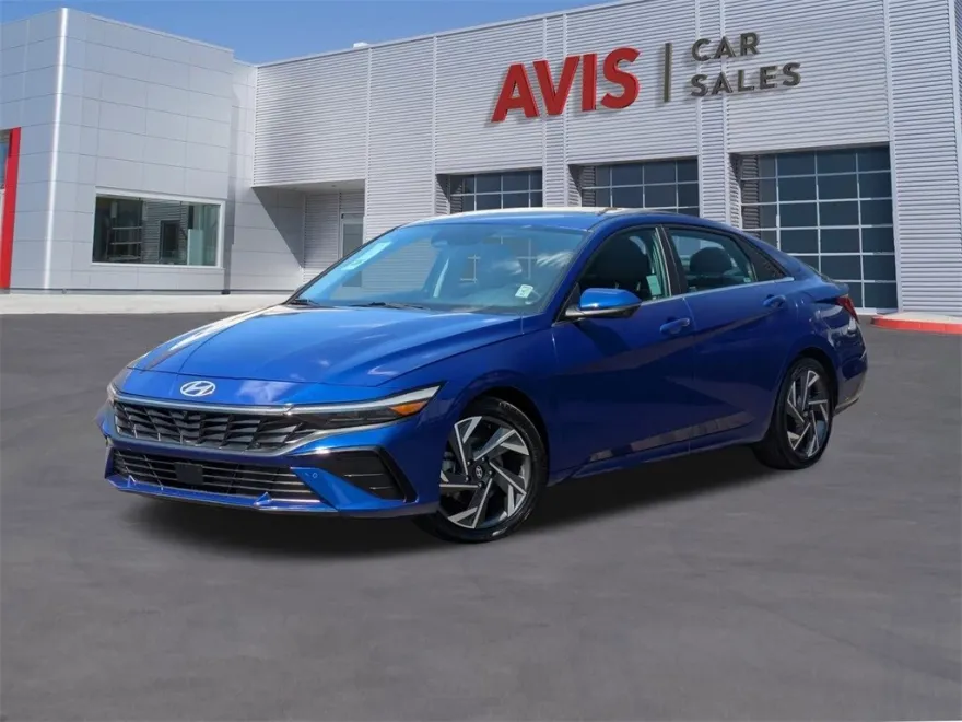 2024 Hyundai Elantra Limited photo 1