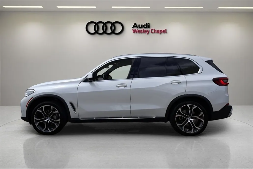 2022 Bmw X5 sDrive40i photo 1