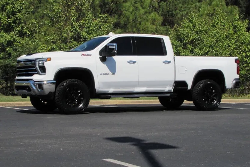 2024 Chevrolet Silverado 2500HD LTZ photo 1