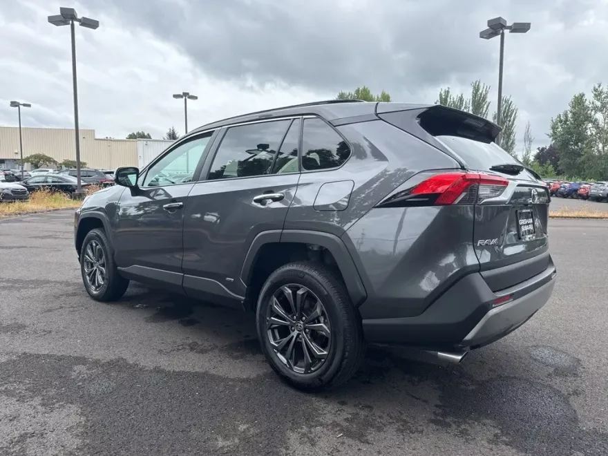 2023 Toyota RAV4 Hybrid Limited photo 1