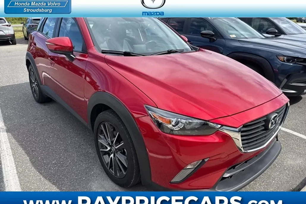2017 Mazda CX-3 Touring photo 1