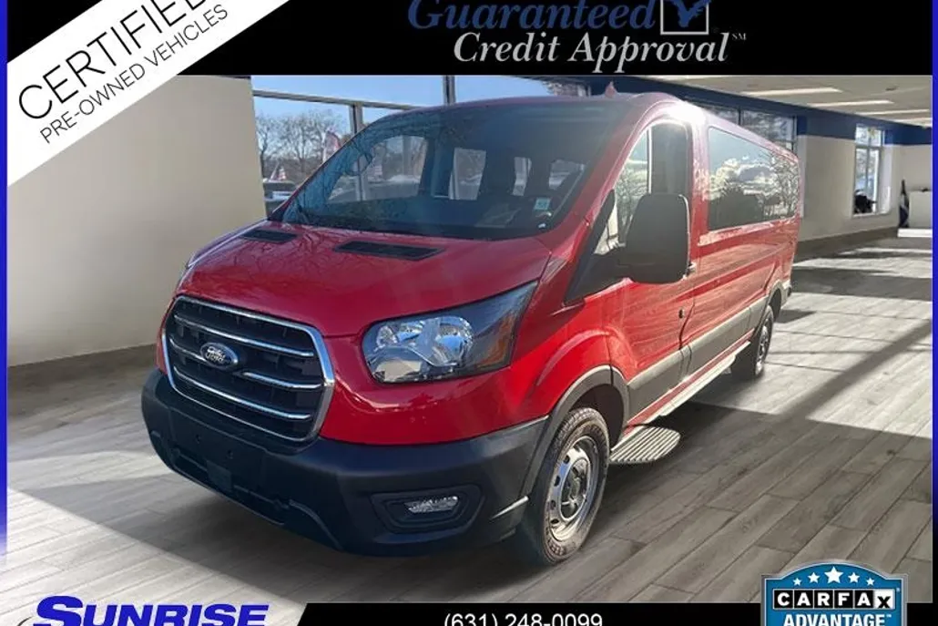 2020 Ford Transit Passenger XLT photo 1