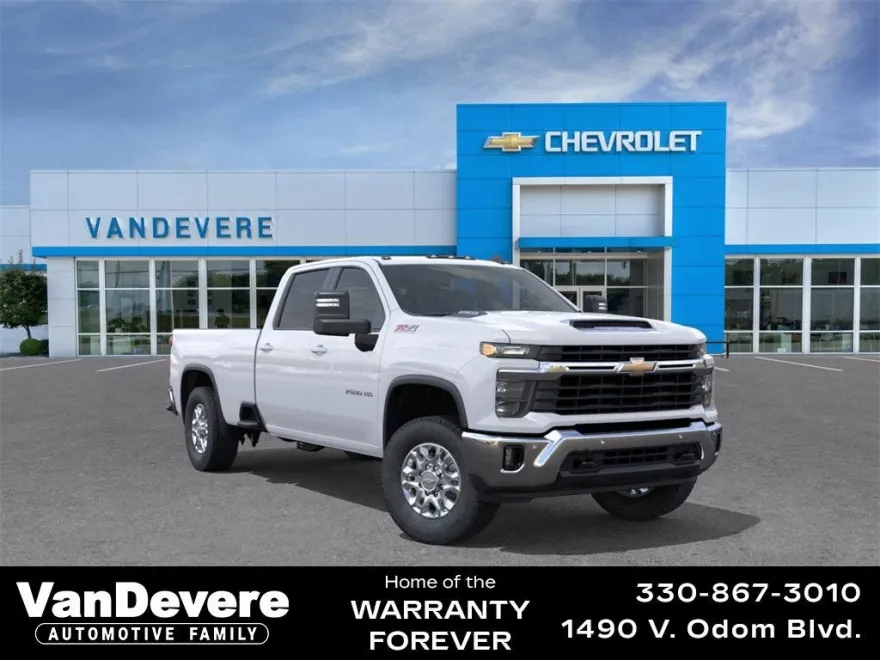 2025 Chevrolet Silverado 2500HD LT photo 1