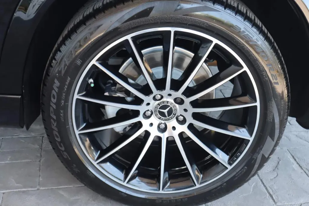 2023 Mercedes Benz GLE 350 4MATIC photo 1