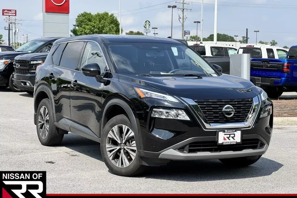 2021 Nissan Rogue SV photo 1