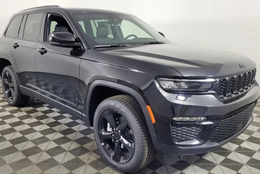 2025 Jeep Grand Cherokee Limited photo 1