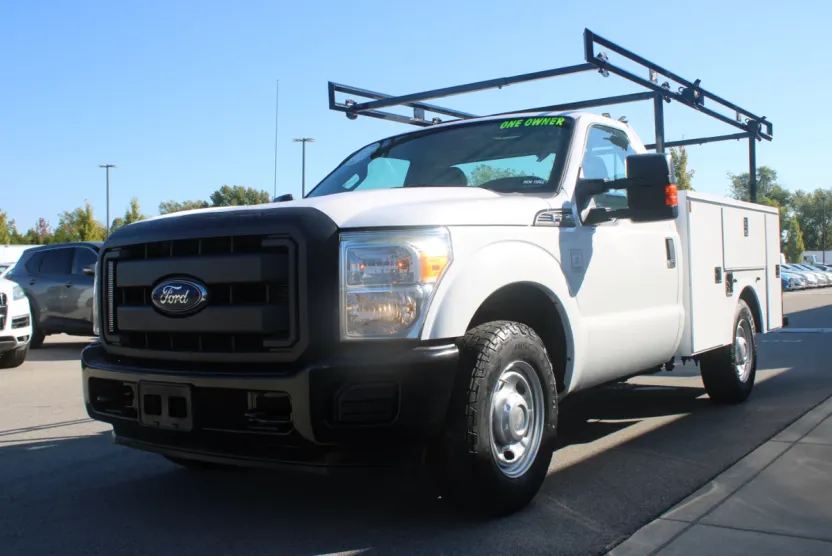 2016 Ford F-250 XLT photo 1