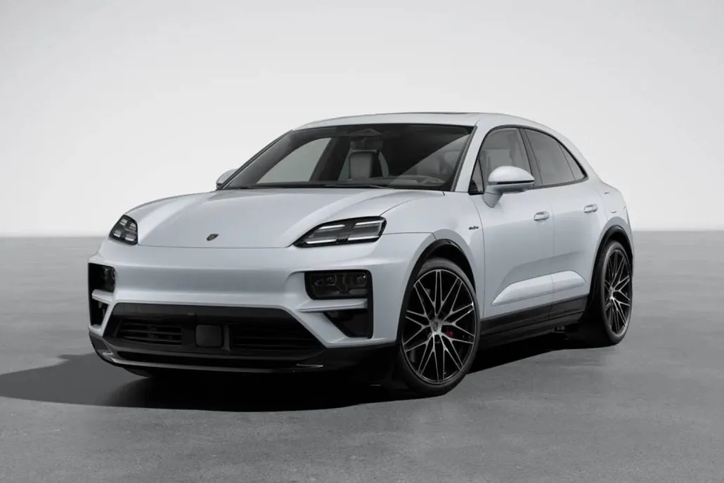 2025 Porsche Macan Electric Turbo photo 1