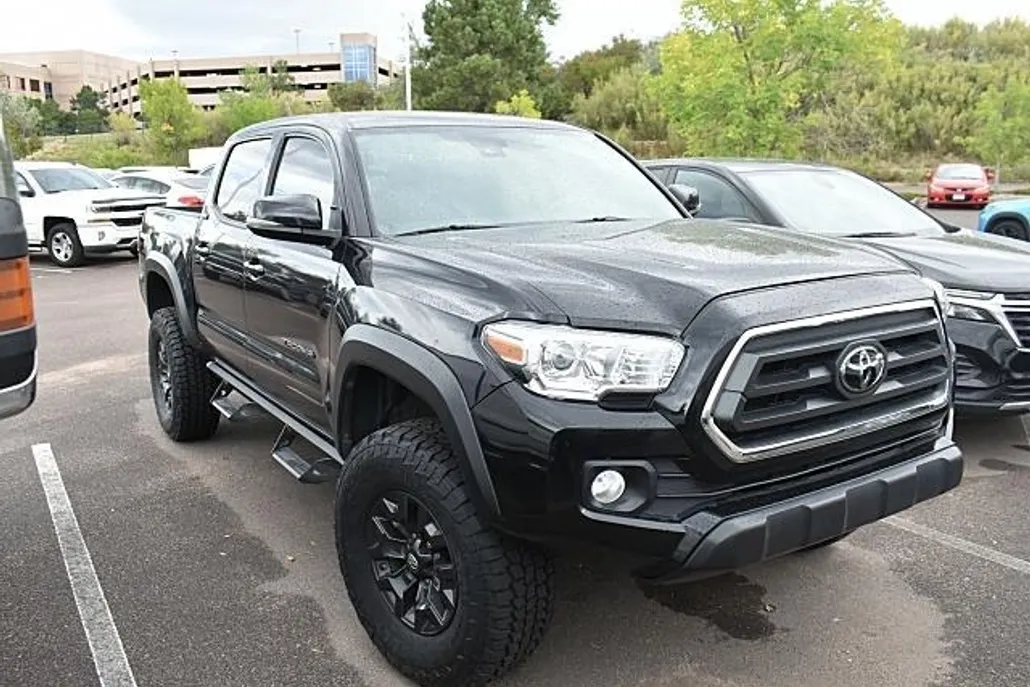 2021 Toyota Tacoma SR V6 photo 1
