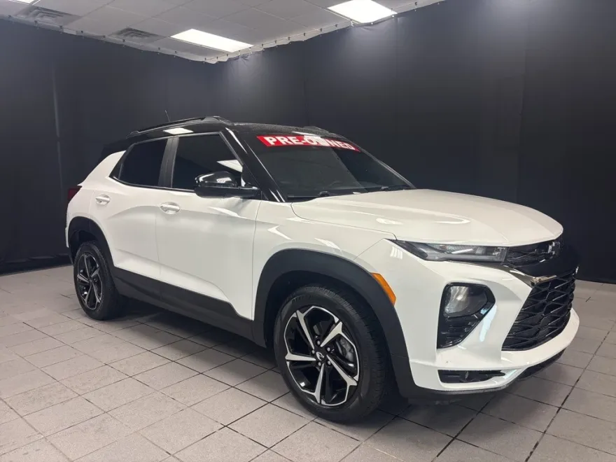 2023 Chevrolet Trailblazer RS photo 1