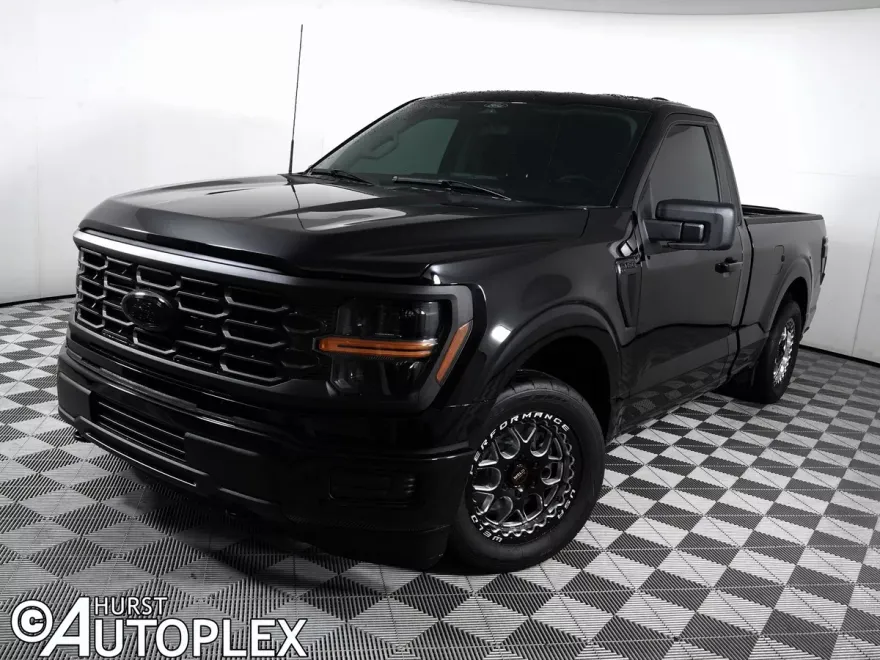 2025 Ford F-150 XL photo 1