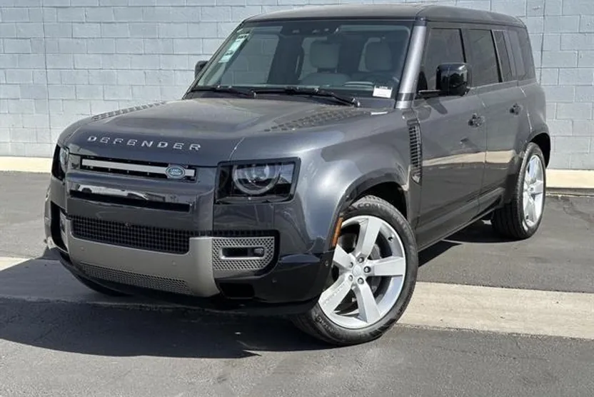 2025 Land Rover Range Rover Sport P400 Dynamic SE photo 16
