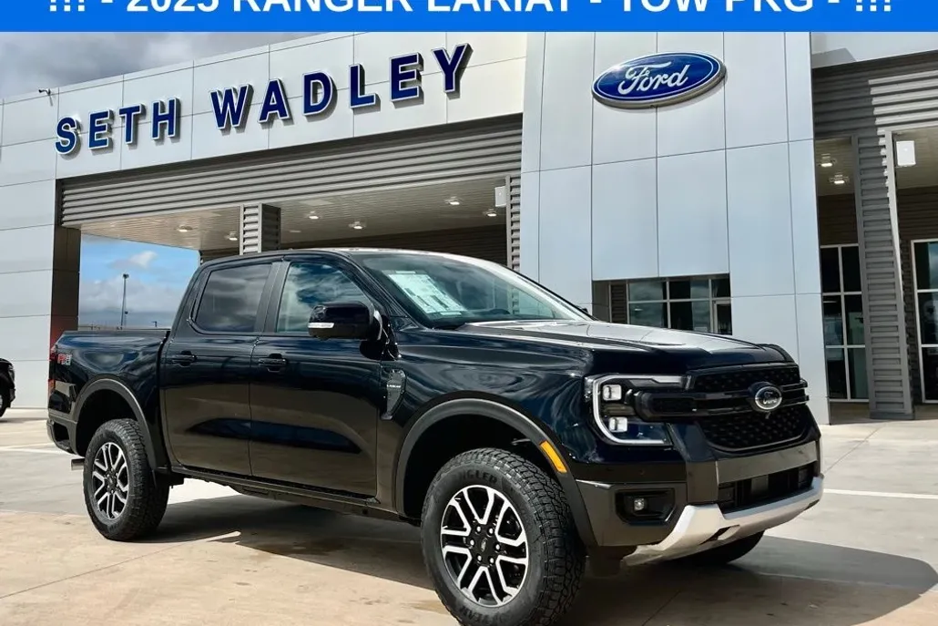 2025 Ford Ranger Lariat photo 1