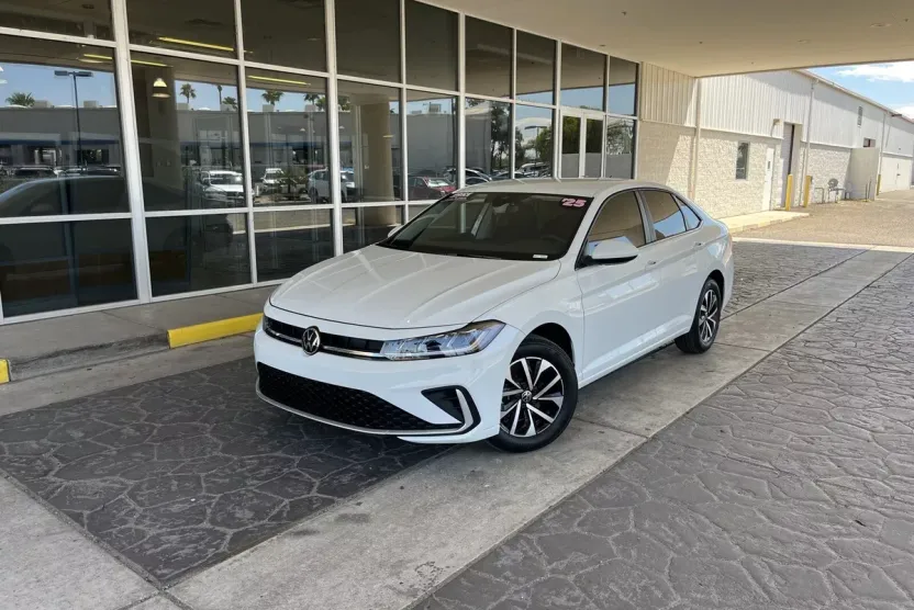 2025 Volkswagen Jetta 1.5T S photo 1