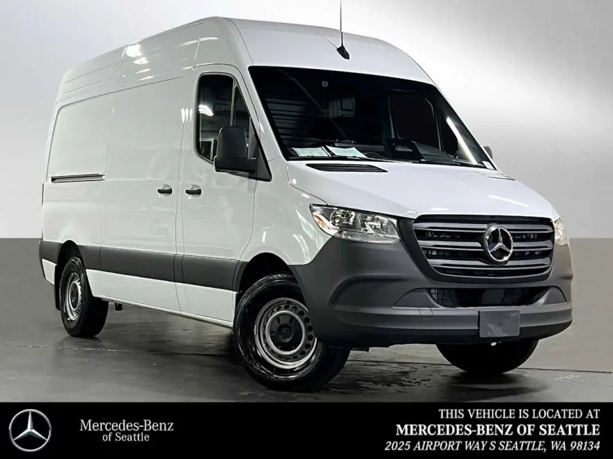 2025 Mercedes Benz Sprinter 2500 Standard Roof photo 1