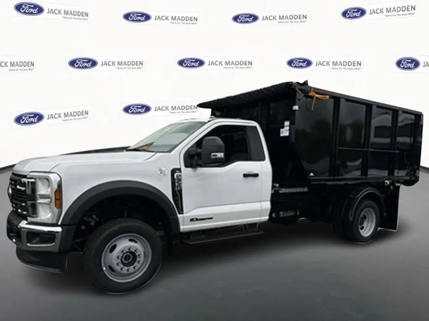 2024 Ford F-550 XL photo 1