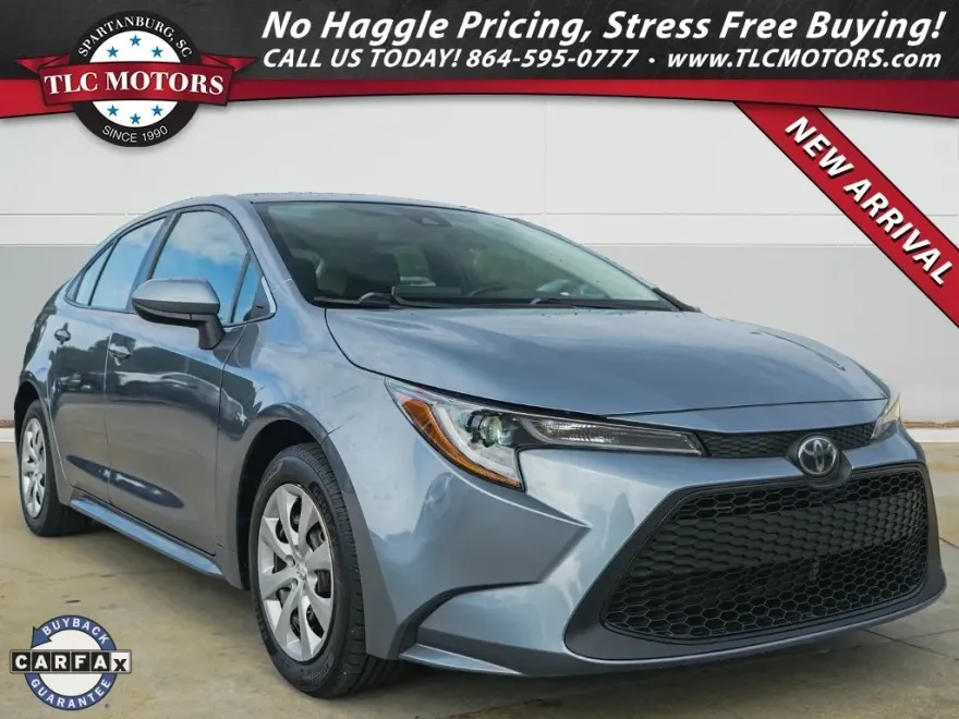2020 Toyota Corolla LE photo 1