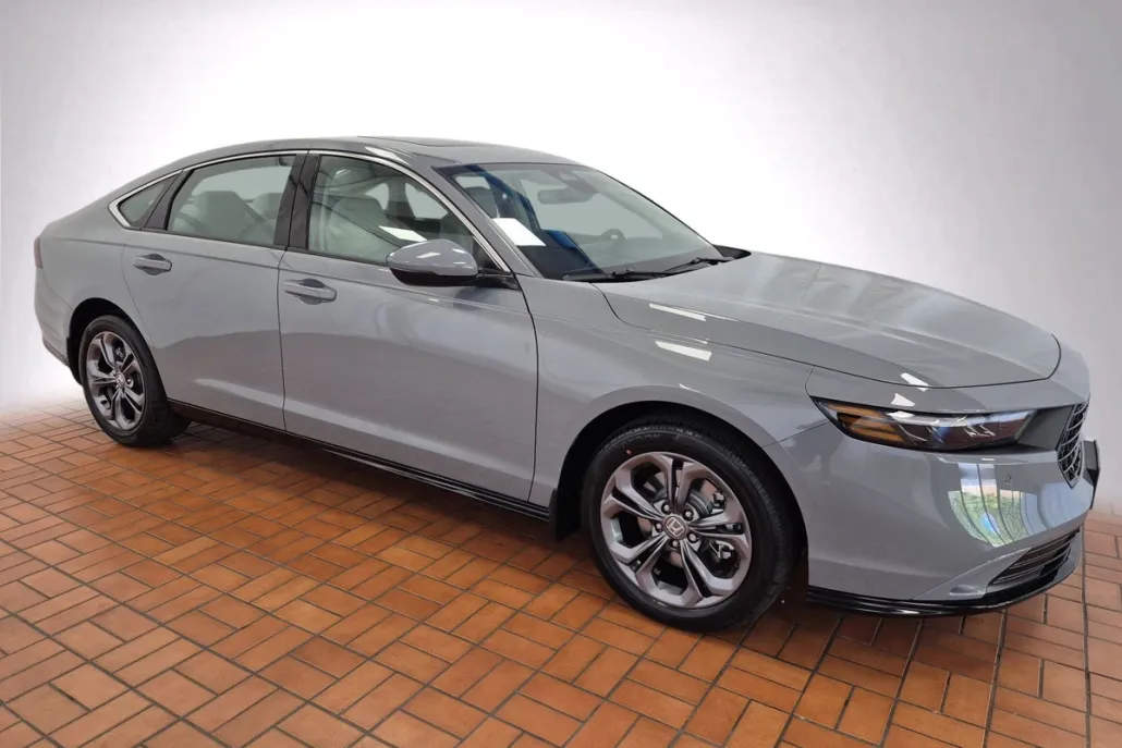 2025 Honda Accord Hybrid EX-L photo 1
