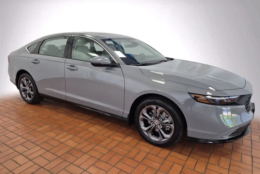2025 Honda Accord Hybrid EX-L photo 1