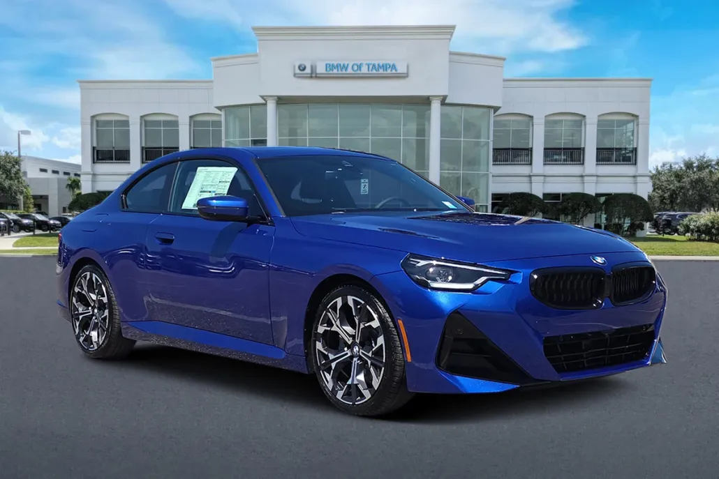 2025 Bmw 230i photo 1