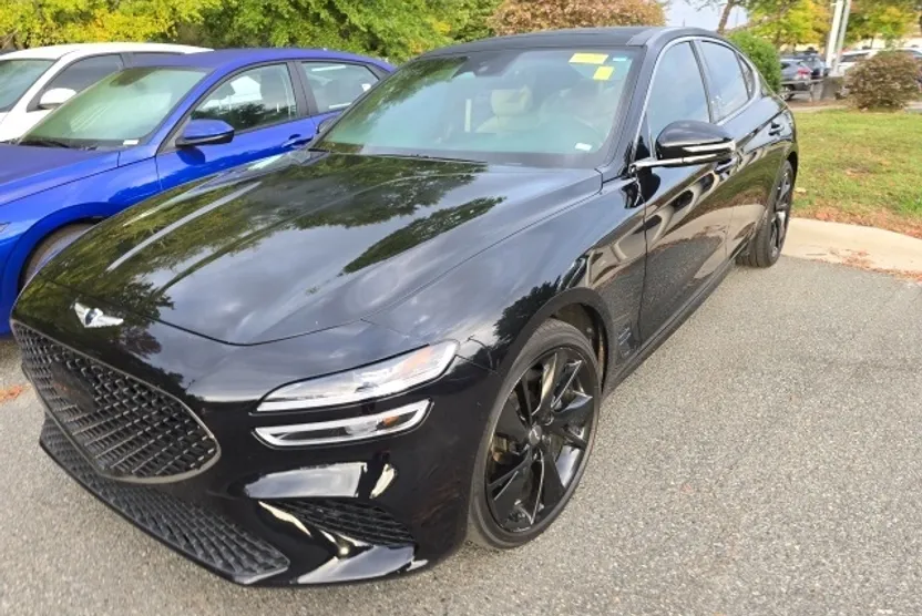 2022 Genesis G70 3.3T photo 1