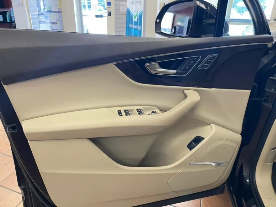 2019 Audi Q7 Premium Plus photo 20