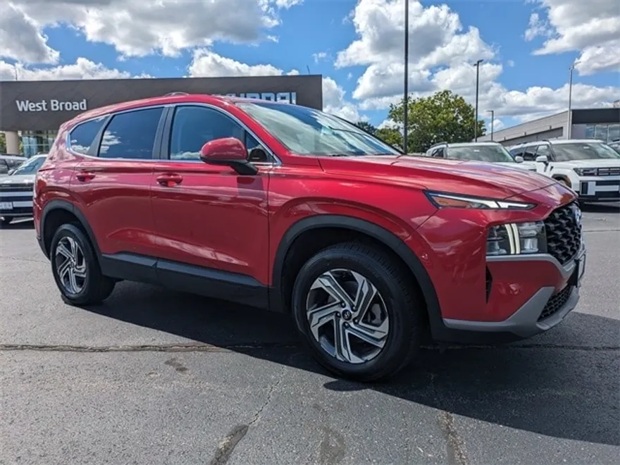 2022 Hyundai Santa Fe SE photo 1