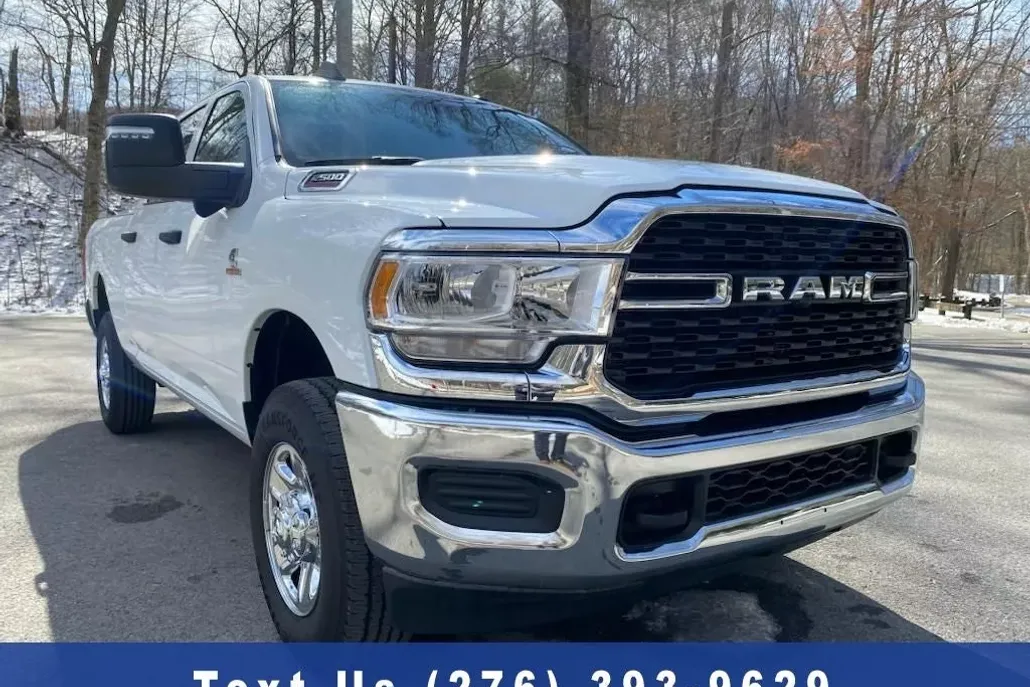 2024 Ram 2500 Tradesman photo 1