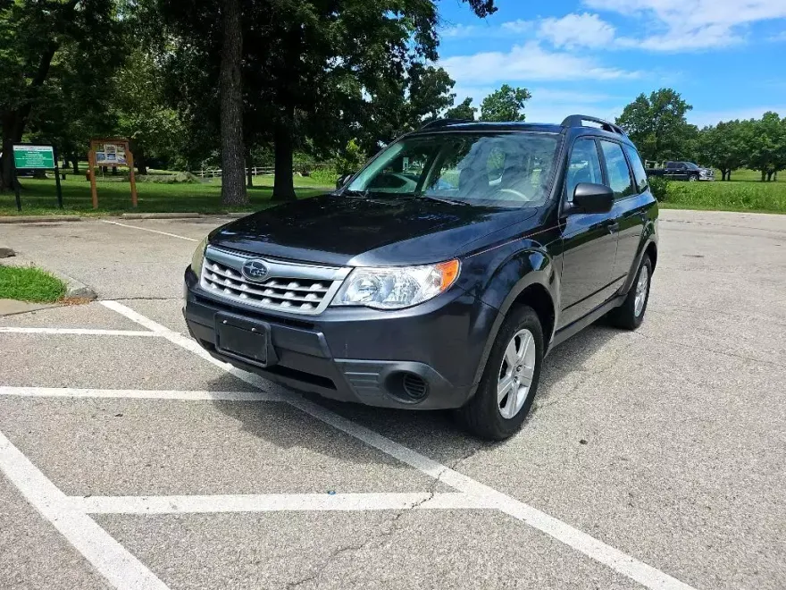2012 Subaru Forester 2.5X photo 1