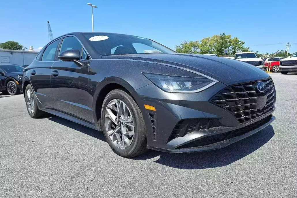2023 Hyundai Sonata SEL photo 1
