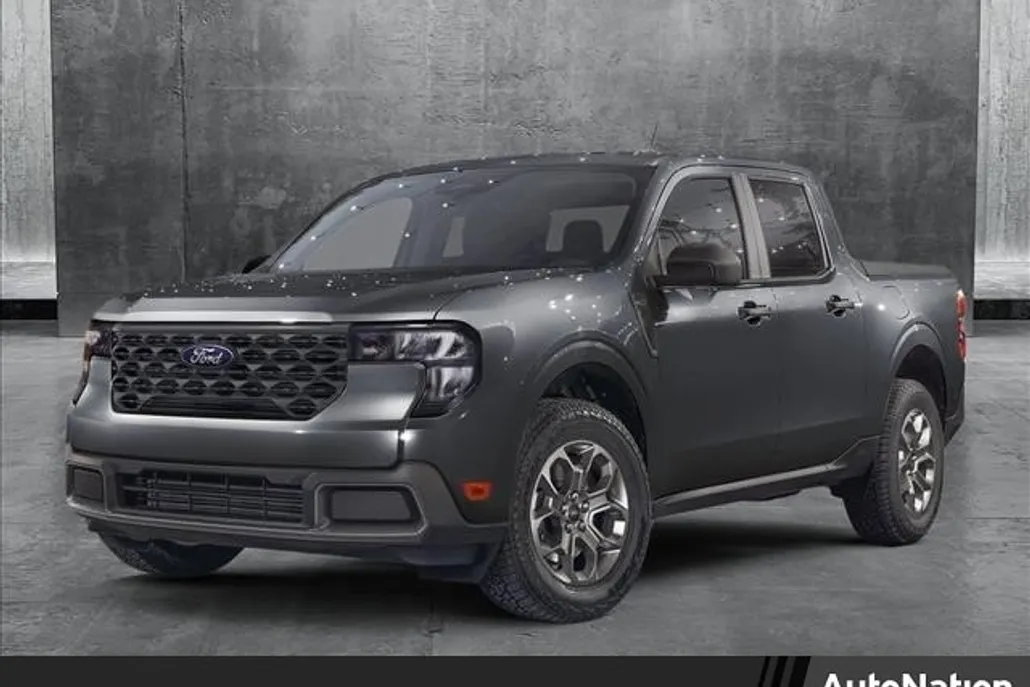 2025 Ford Maverick XLT photo 1