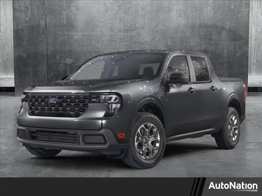 2025 Ford Maverick XLT photo 1