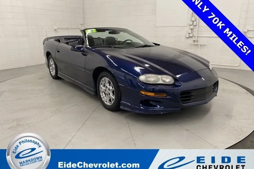 2002 Chevrolet Camaro Sport Coupe photo 1