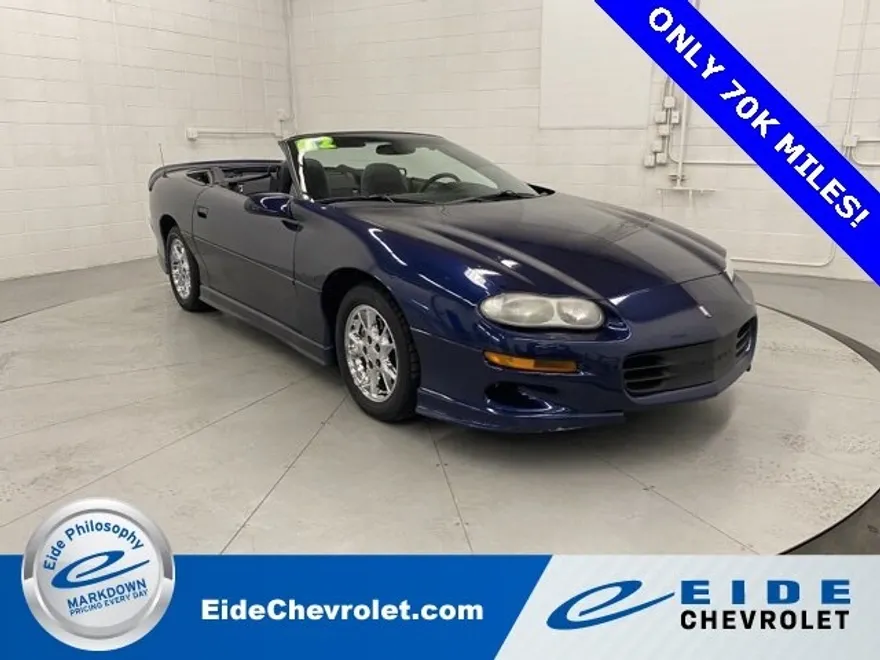 2002 Chevrolet Camaro Sport Coupe photo 1