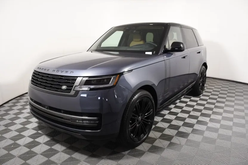 2025 Land Rover Range Rover SE photo 1