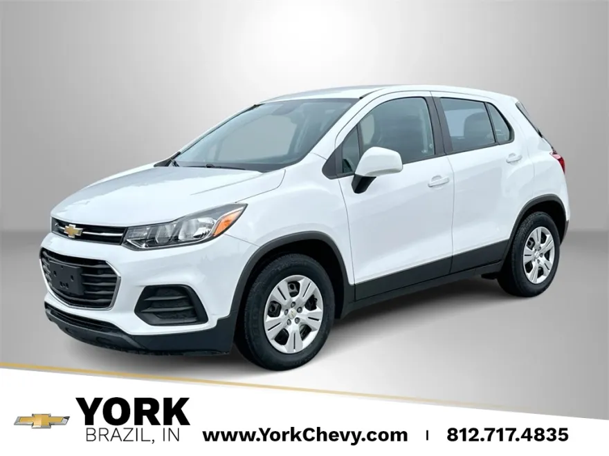 2018 Chevrolet Trax LS photo 1